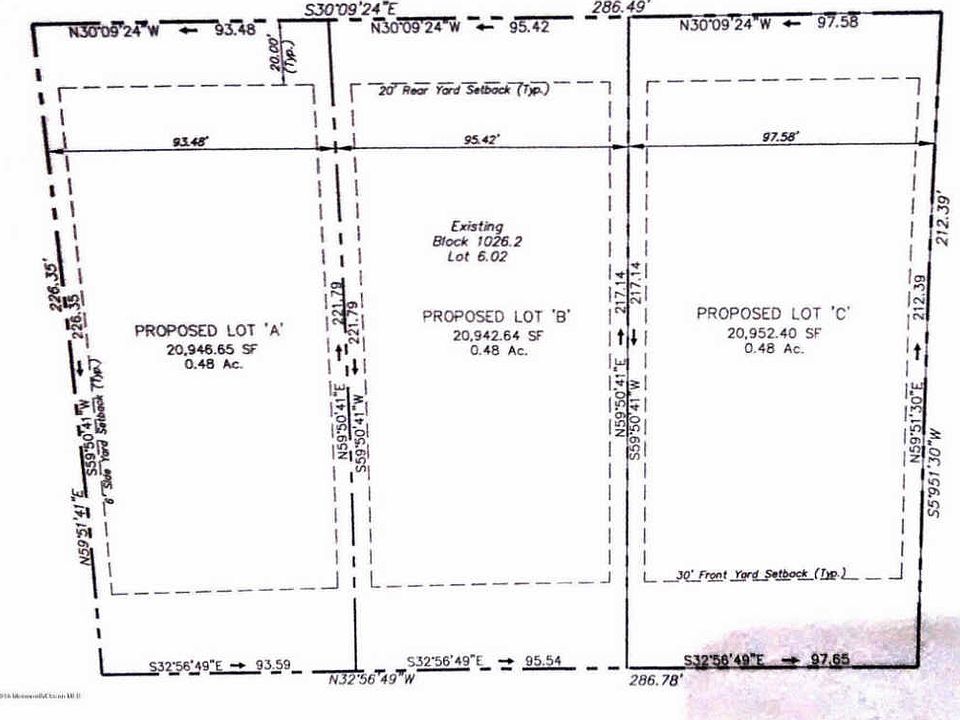 2nd image of 150 Duchess Ln