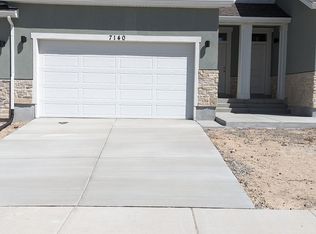 7140 N Smart Way, Eagle Mountain, UT 84005