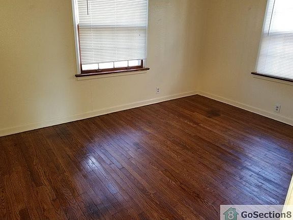 3rd image of 7440 Balfour Dr