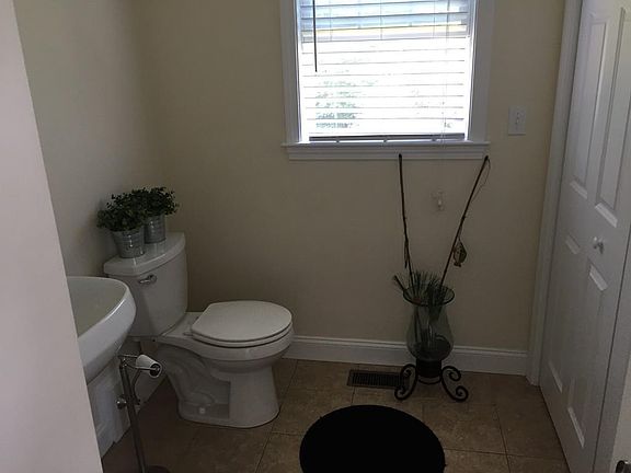 5th image of 346 Olivia Dr