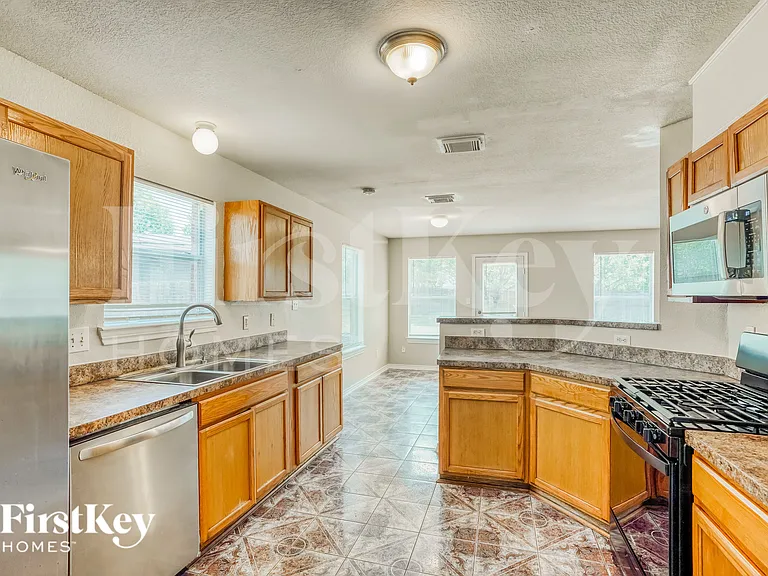 9342 Bowmore Ct — Photo 8