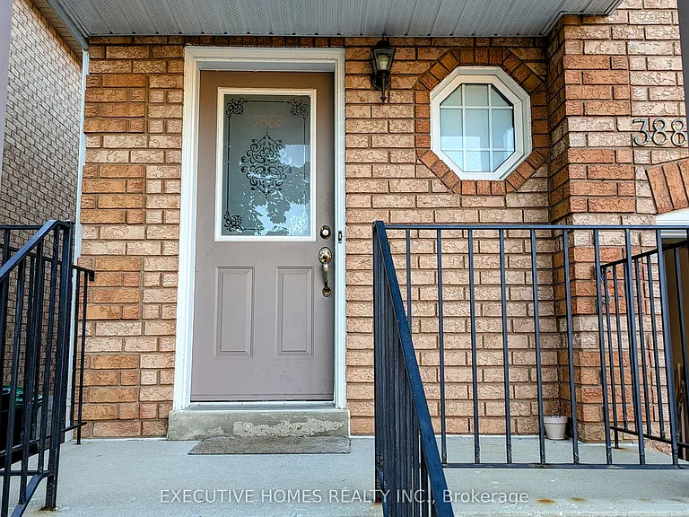 3883 Manatee Way — Photo 2