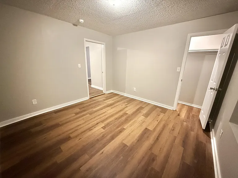 540 Harahan Rd — Photo 20