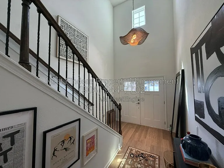 1127 Brook Forest Dr — Photo 2