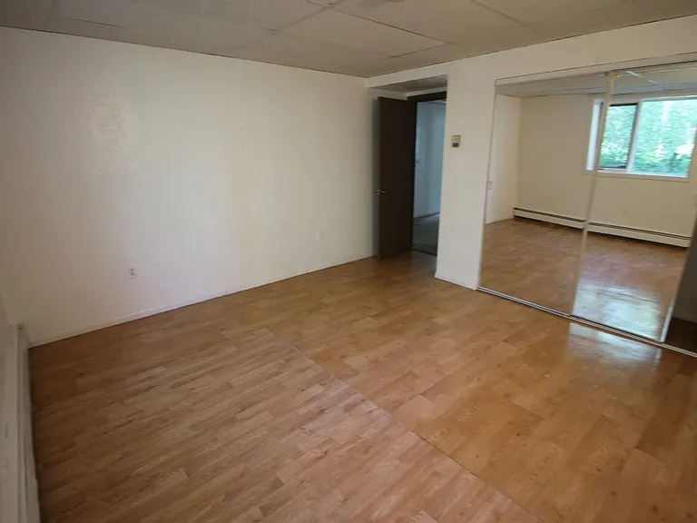 3766 Lyle Ave — Photo 6