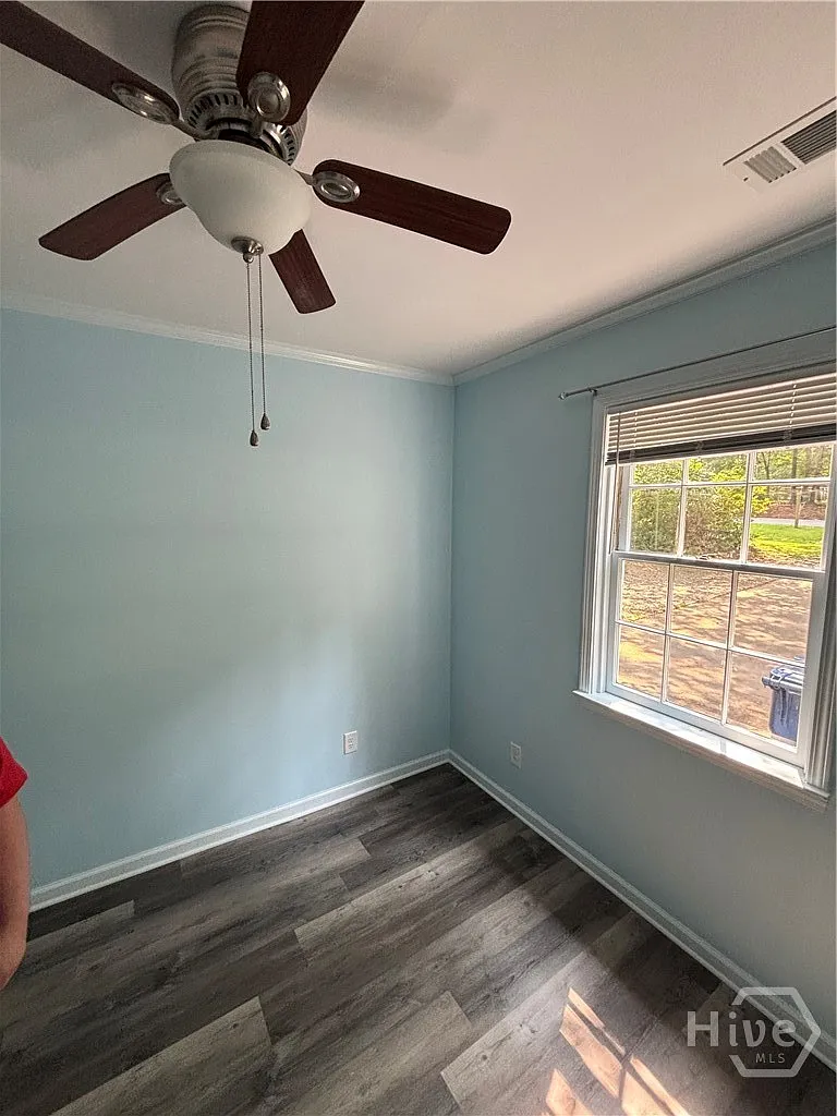 1 bed, 1.0 bath, 500 sqft, $1,200 — Photo 4