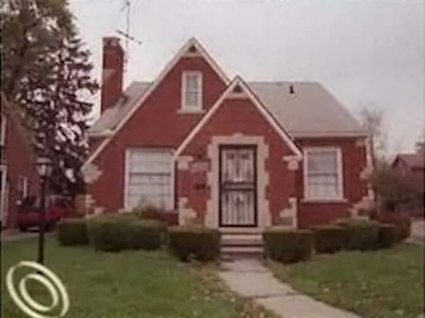5900 Chatsworth St, Detroit, MI 48224