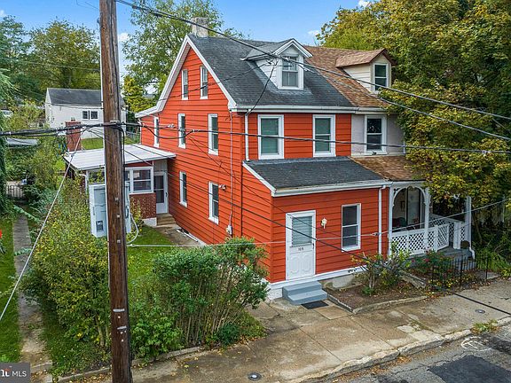 2nd image of 108 Bradford Ave