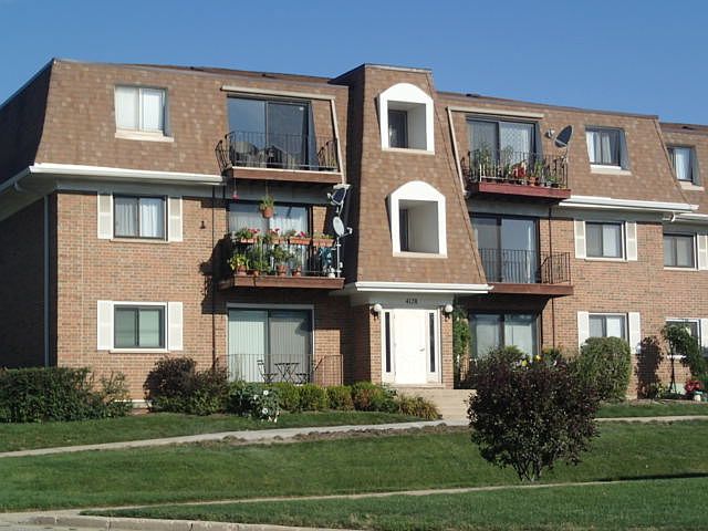 1st image of 4178 Cove Ln APT C