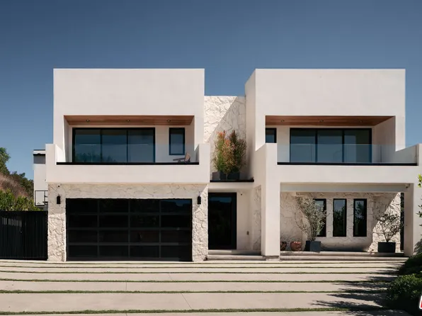 2608 Zorada Dr, Los Angeles, CA 90046