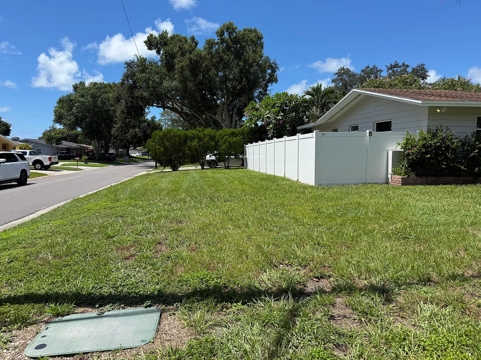 5954 Hillside St — Photo 2