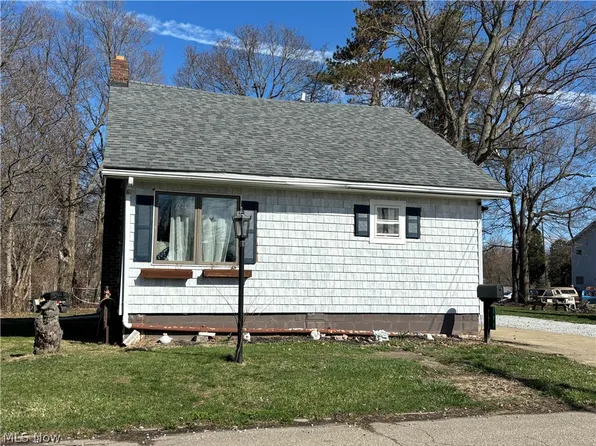 171 Leslie St, Geneva, OH 44041