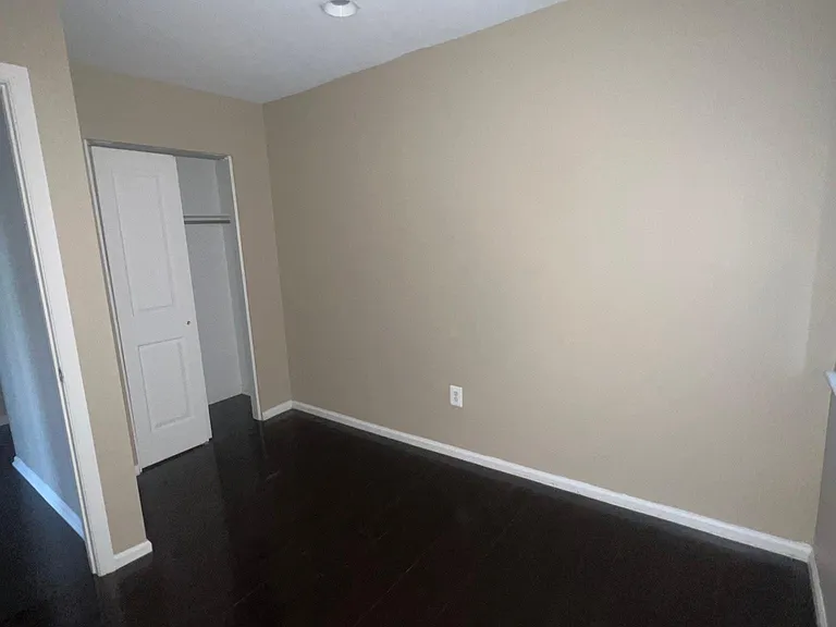 4721 Chestnut St #D — Photo 8