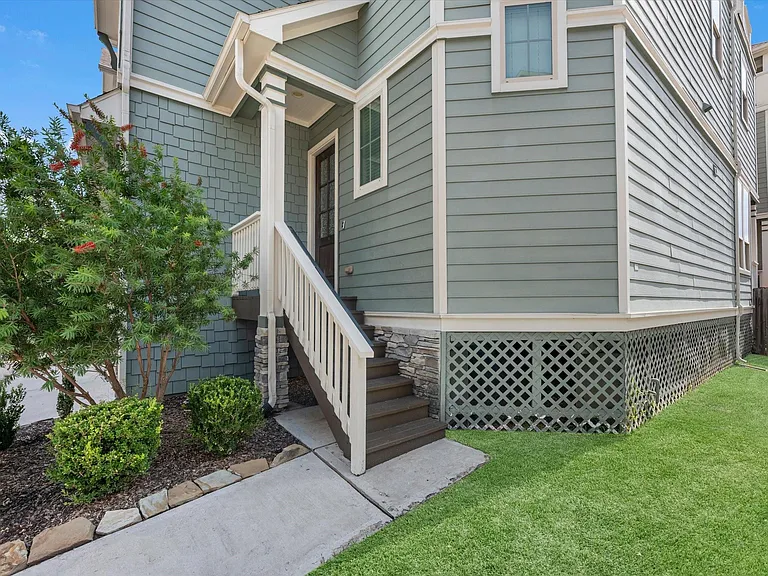 1512 Dyer Lake Ln — Photo 34