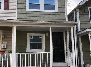 27 Miles Ave, Bordentown, NJ 08505