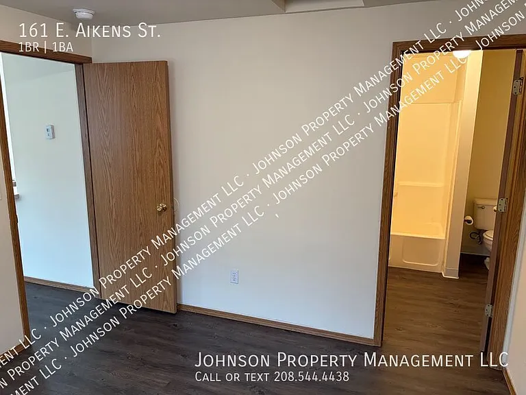 161 E Aikens Rd — Photo 9