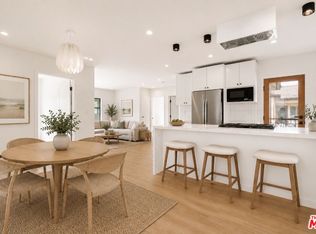 4017 Grand View Blvd, Los Angeles, CA 90066
