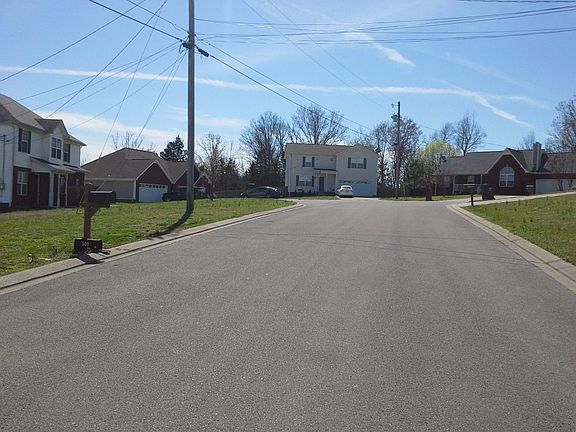 5th image of 508 Dunhill Ct