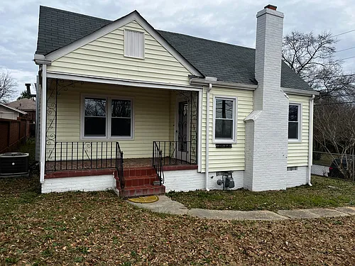 1423 35th St Photo 1