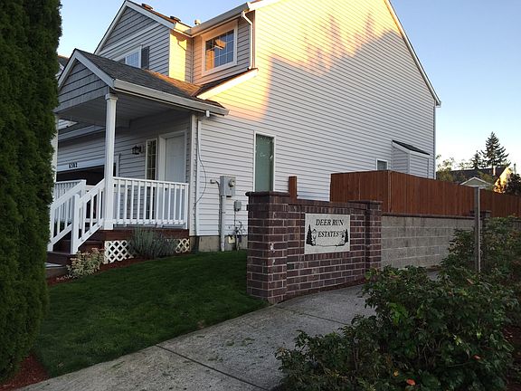 2nd image of 6502 NE Deer Run St