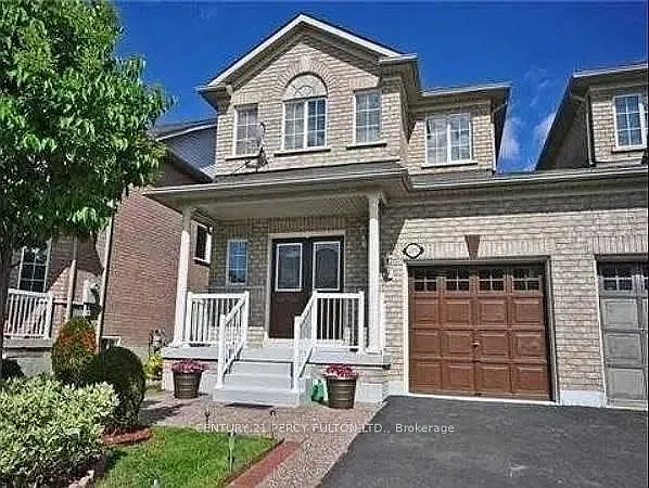 4010 Coachman Cir #L5M-6Y5 — Photo 1