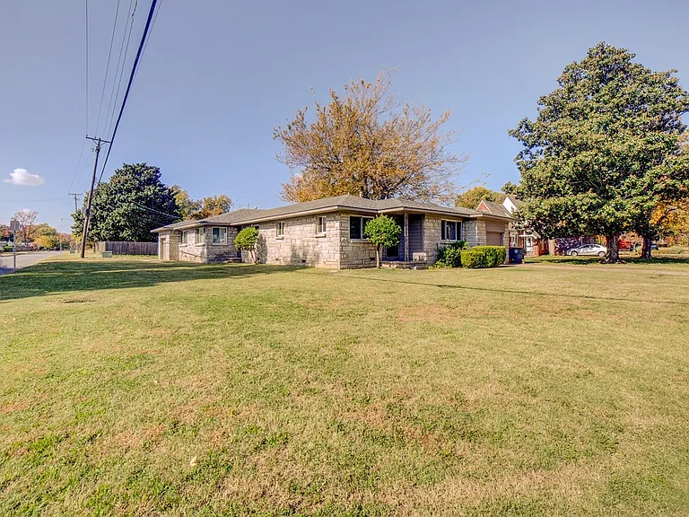 5548 S Owasso Ave — Photo 7