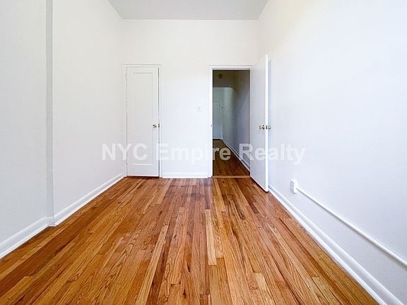 5th image of 166 W 83rd St #5E