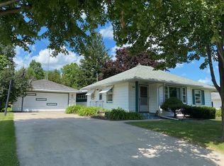 423 E Madison St, Caledonia, MN 55921