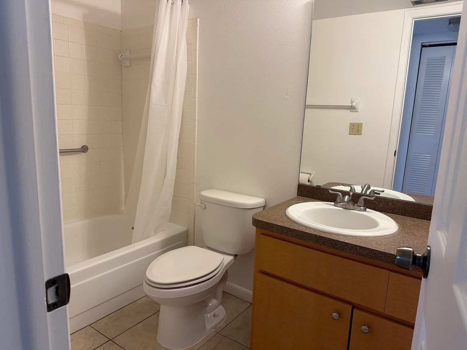 1 bed, 650 sqft, $1,250 — Photo 2