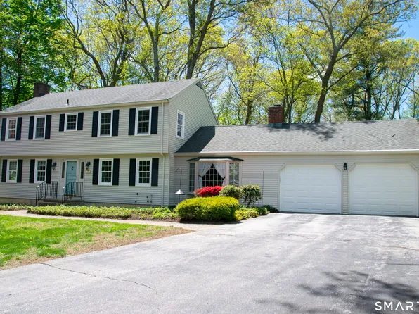 39 Churchill Lane, Westbrook, CT 06498