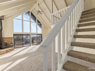 23941 Jacaranda Dr, Tehachapi, CA 93561