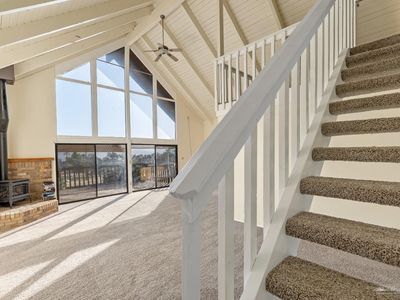 23941 Jacaranda Dr, Tehachapi, CA, 93561