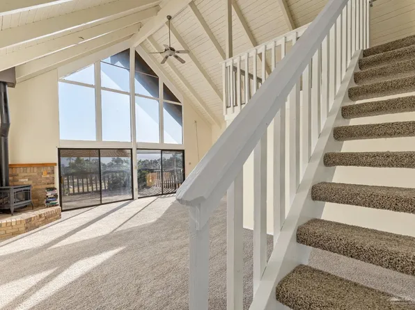 23941 Jacaranda Dr, Tehachapi, CA 93561