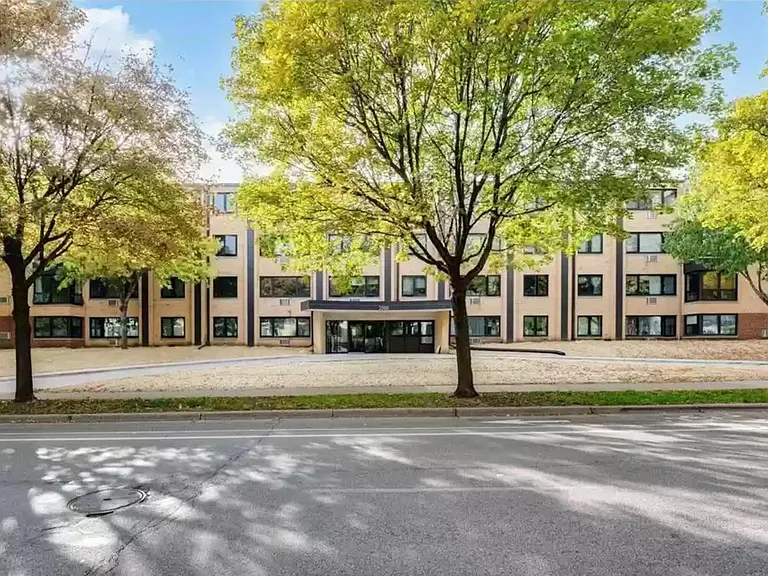2500 Blaisdell Ave #208 — Photo 10