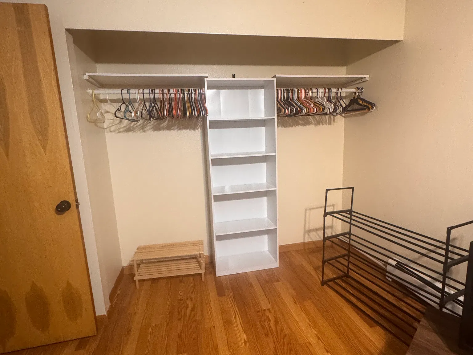 5 bed, 11880 sqft, $1,200 — Photo 2
