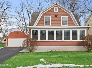 278 Princetown Rd, Schenectady, NY 12306