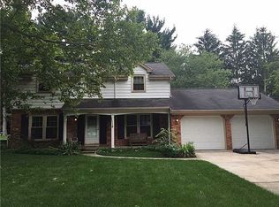 1760 Glen Ellyn Dr, Toledo, OH 43614