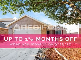 9737 Stoney Bridge Rd, Fort Worth, TX 76108