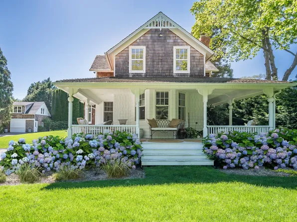 89 Cobb Rd, Water Mill, NY 11976