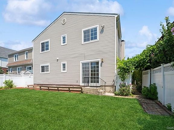 07_47Homestead_2010_HiRes.jpg