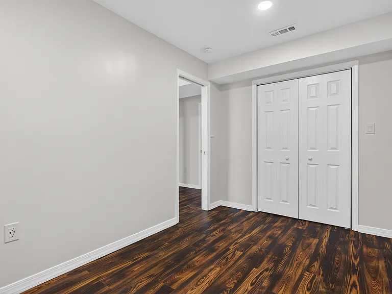 1772 Fairbank Ln — Photo 15