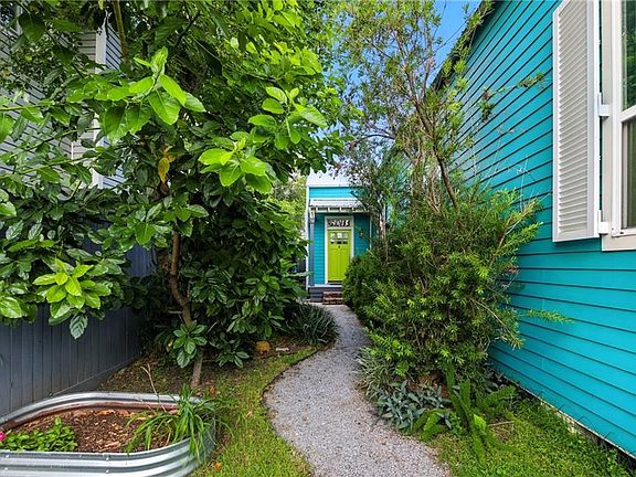3rd image of 1841 Rosiere St