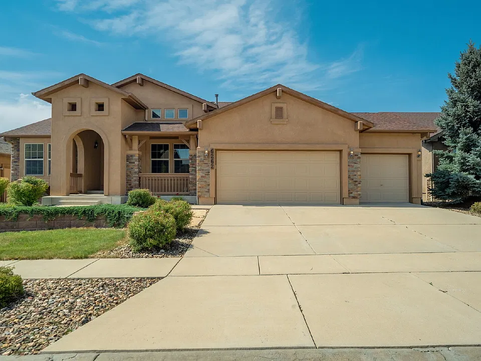 6262 Adamants Dr