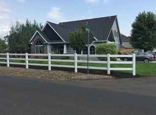 113 Skyler Ln, Phoenix, OR 97535