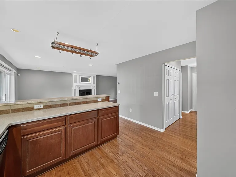 3813 Rochester Rd — Photo 17