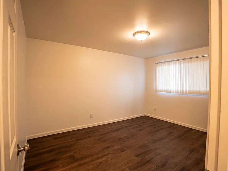 1720 E Hermosa Dr #3 — Photo 9