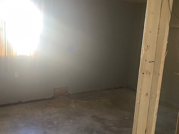5th image of 10814 Central Ave