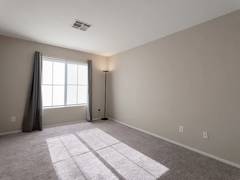 9688 Belle Regal St — Photo 9