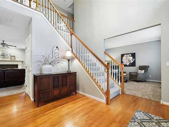 5th image of 7670 Tylers Valley Dr