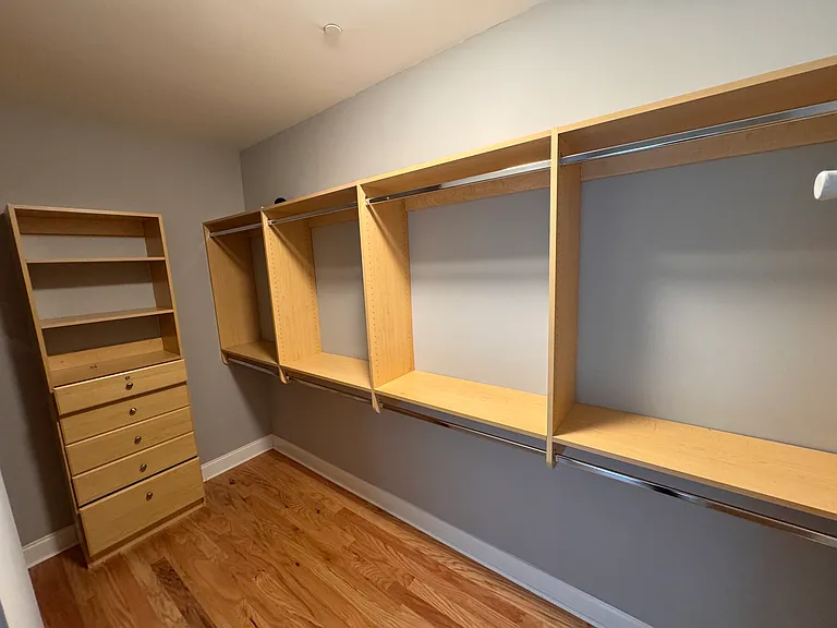 1454 Montclair Ct — Photo 29
